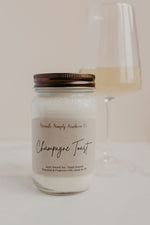 16oz Champagne Toast Candle